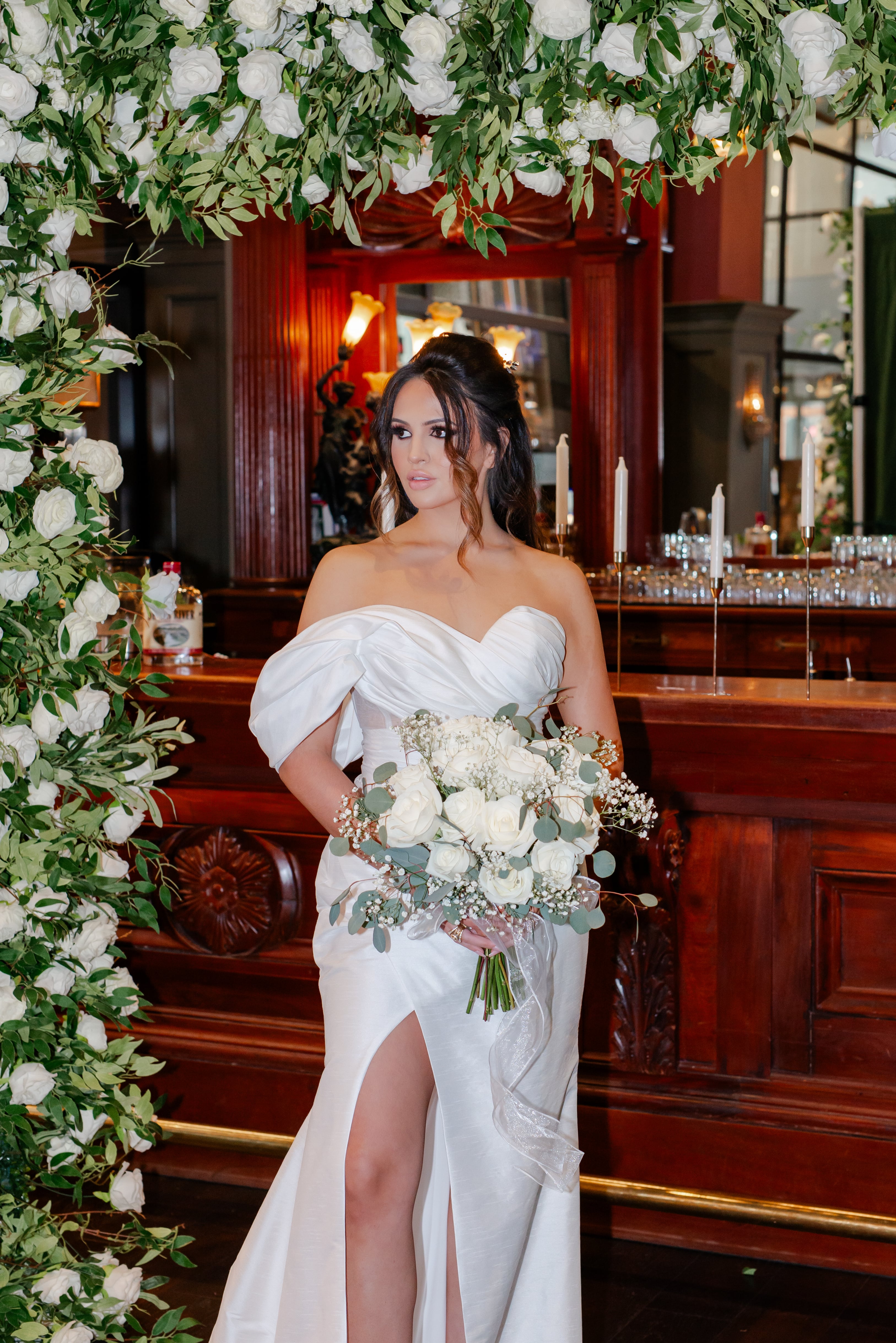 Devils River 60s Inspired Bridal Portrait Devils River Floral Background 60s Inspired Bridal Portrait