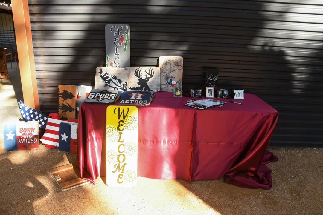 Sign Raffle for guests